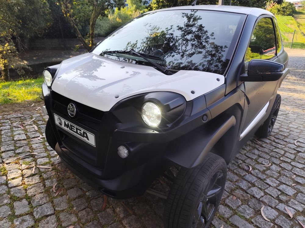 Aixam Scouty Novo- Microcarro