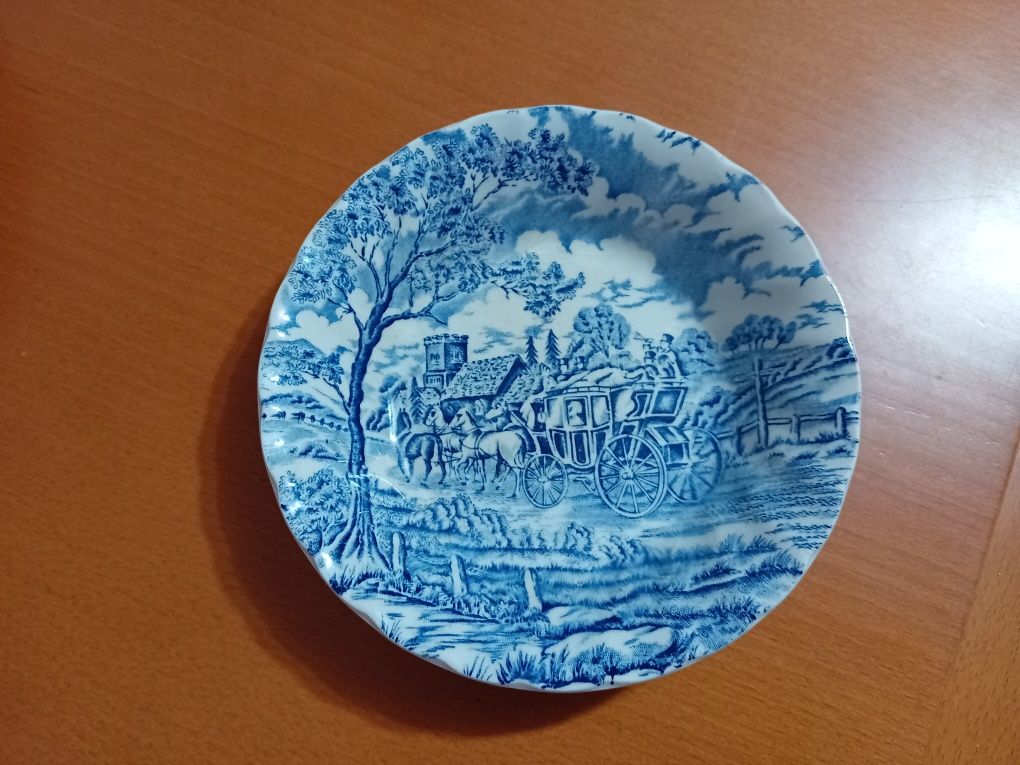 Taça pequena Myott