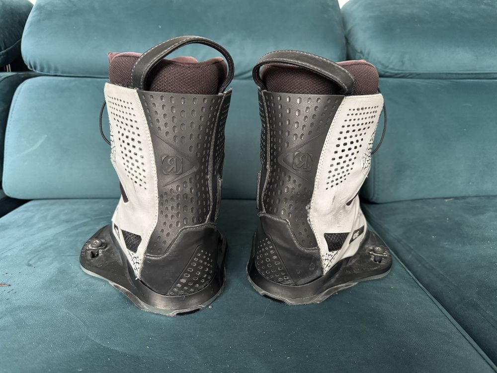 Wiazania buty do wakeboardu Ronix One 42/43