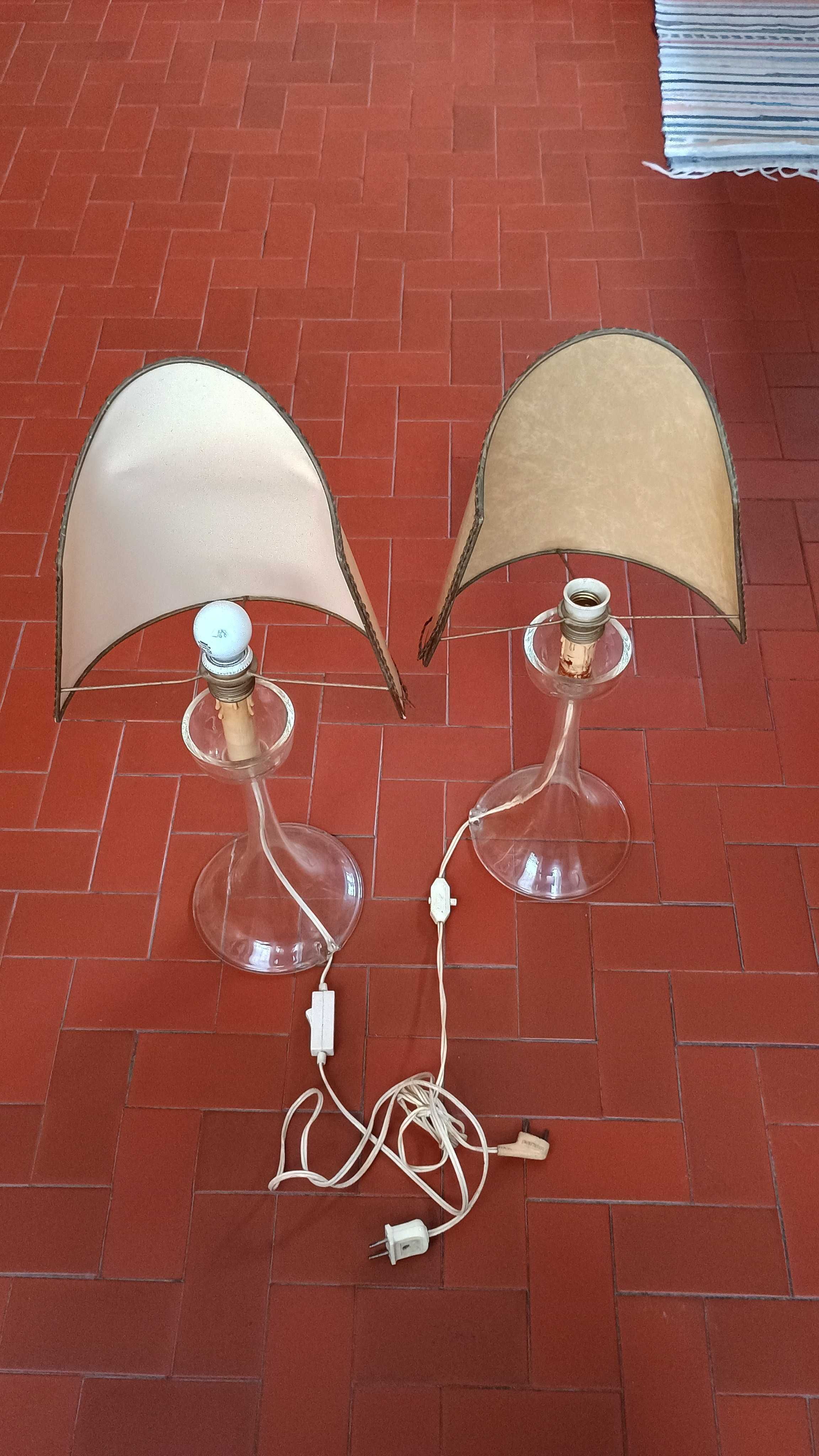 Candeeiros de mesa