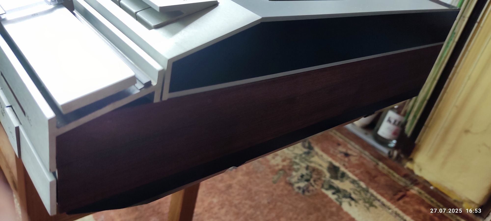 Bang& Olufsen BEOCENTER 4600