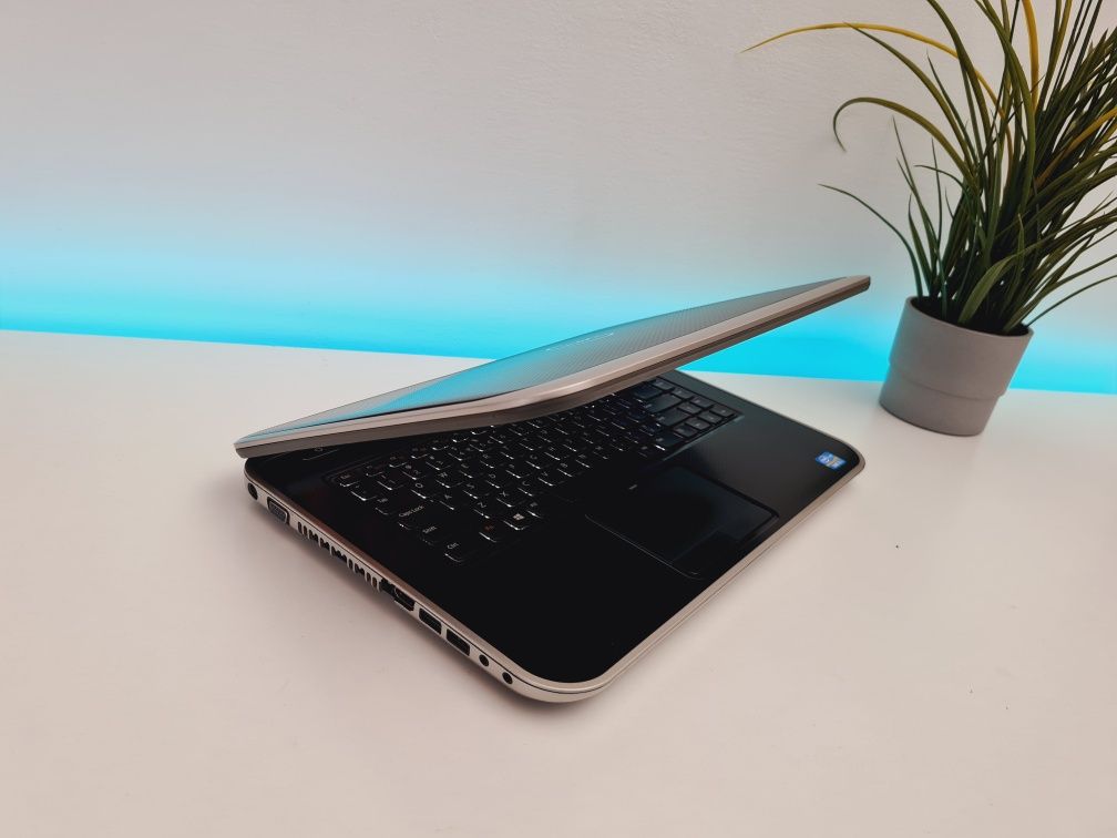 Szybki Laptop Dell 15,6" Podśw. Kl GRA GTA5‼️
