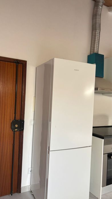 Frigorifico JOCEL semi novo