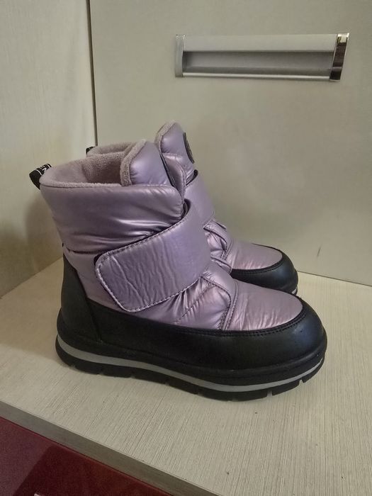 Чобітки, чоботи, дутики, сапожки