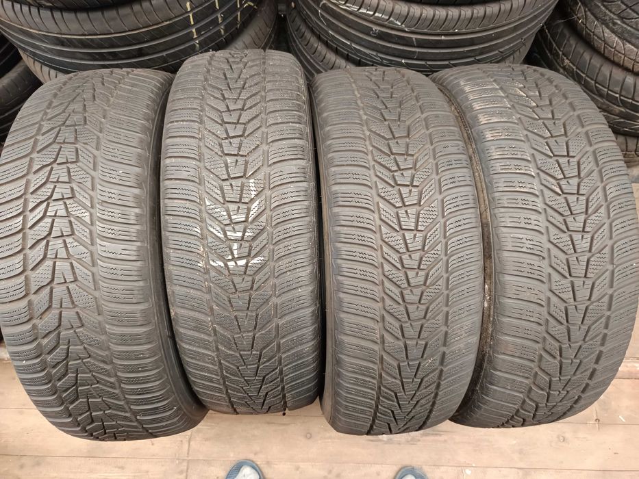 Opony zimowe 235/60r18 Hankook cena za 4 szt 2021r