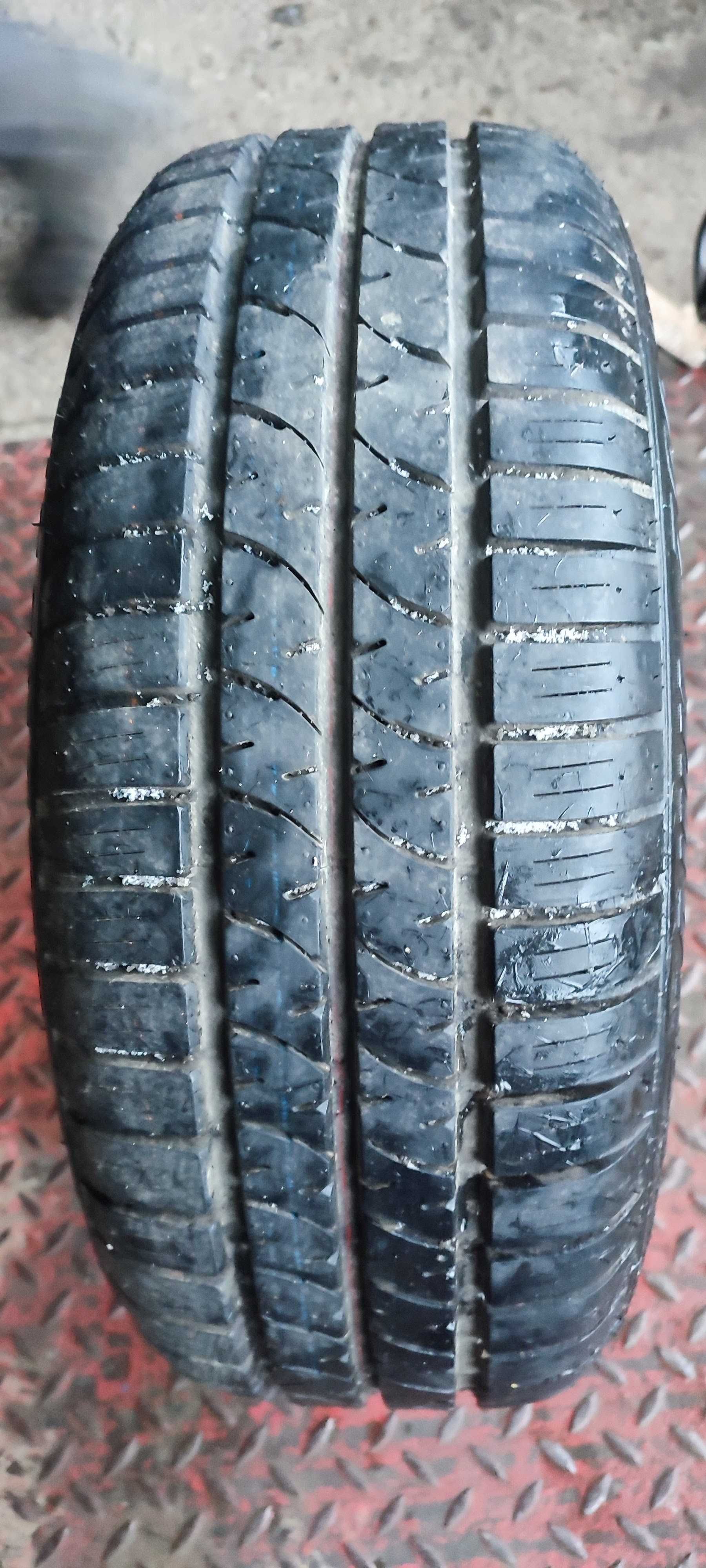 Firestone FIREHAWK 700  195/55R15  85V