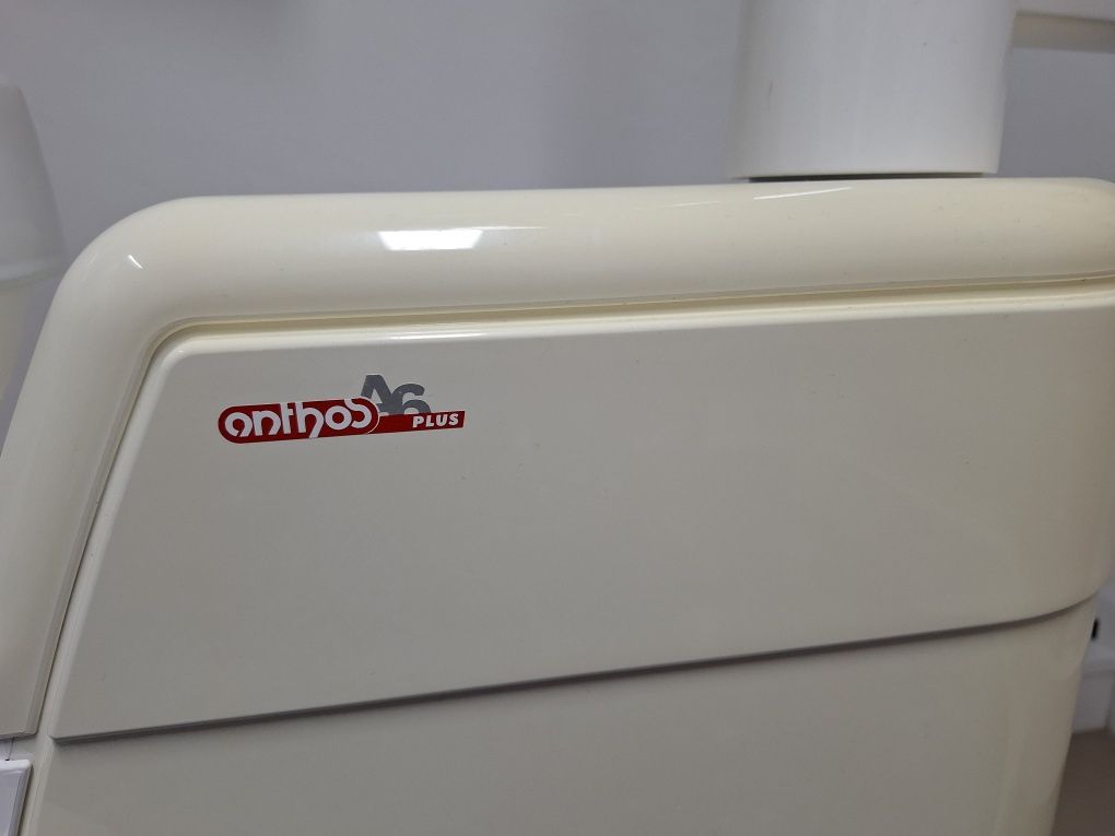 Cadeira  dentária Anthos 6