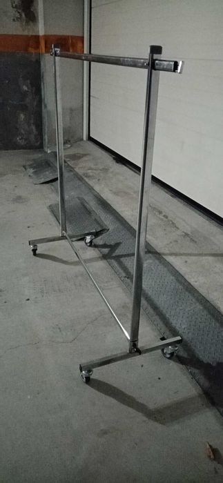 Charriot móvel novo