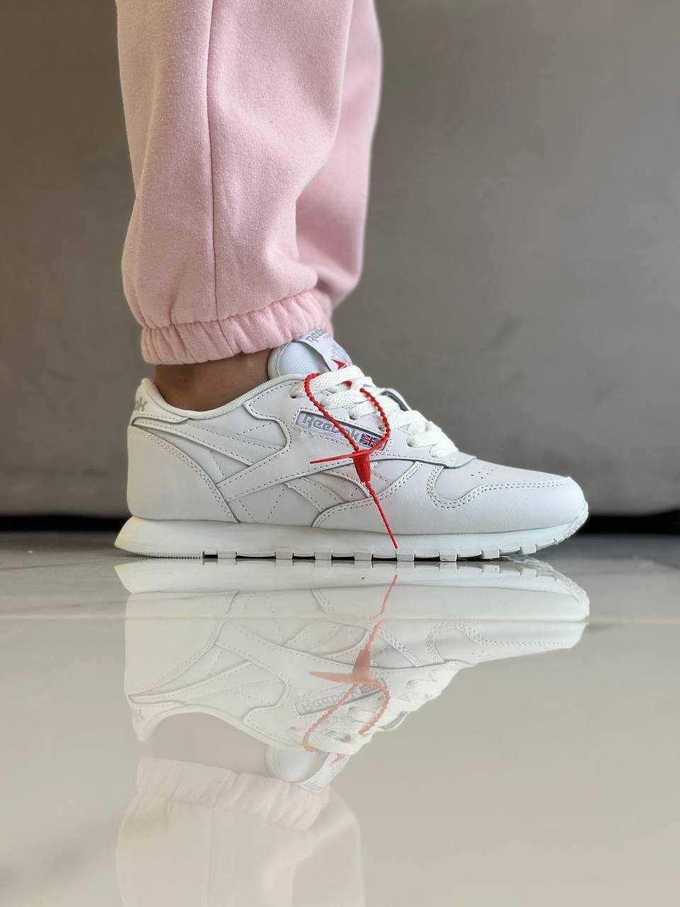 Кроссовки Reebok wmns White Cream Leather