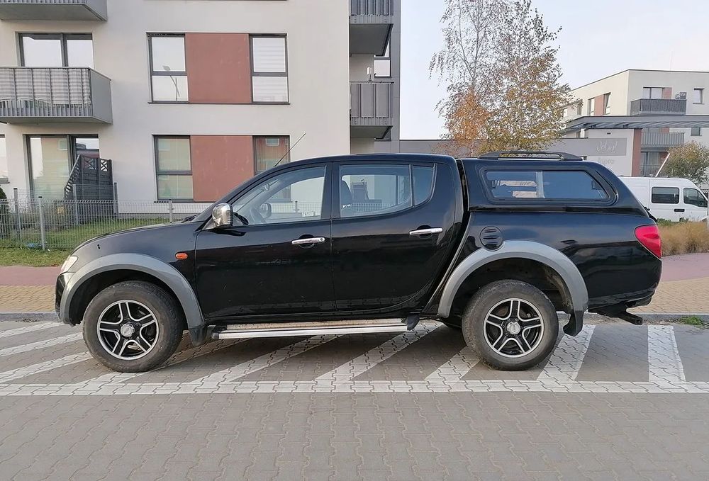Mitsubishi L200 2,5TD 136KM 4x4 Super Select. Automat. Salon Polska. Mały przebieg.