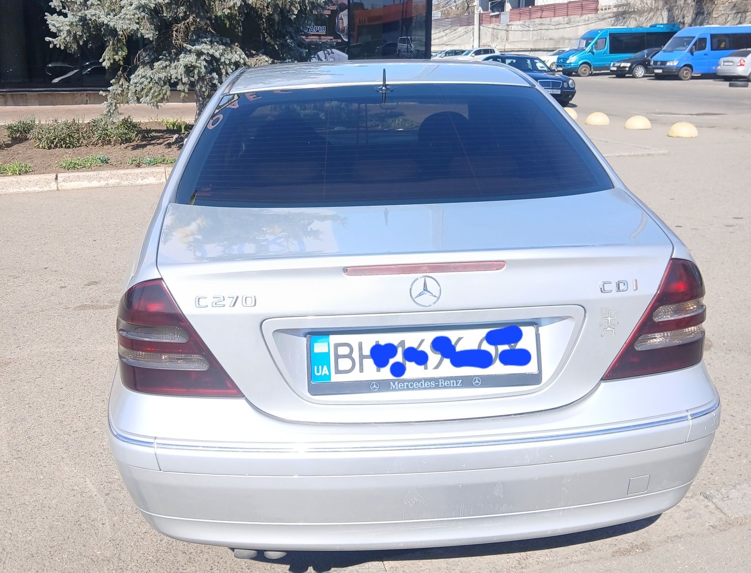 Авто мерседес бенс