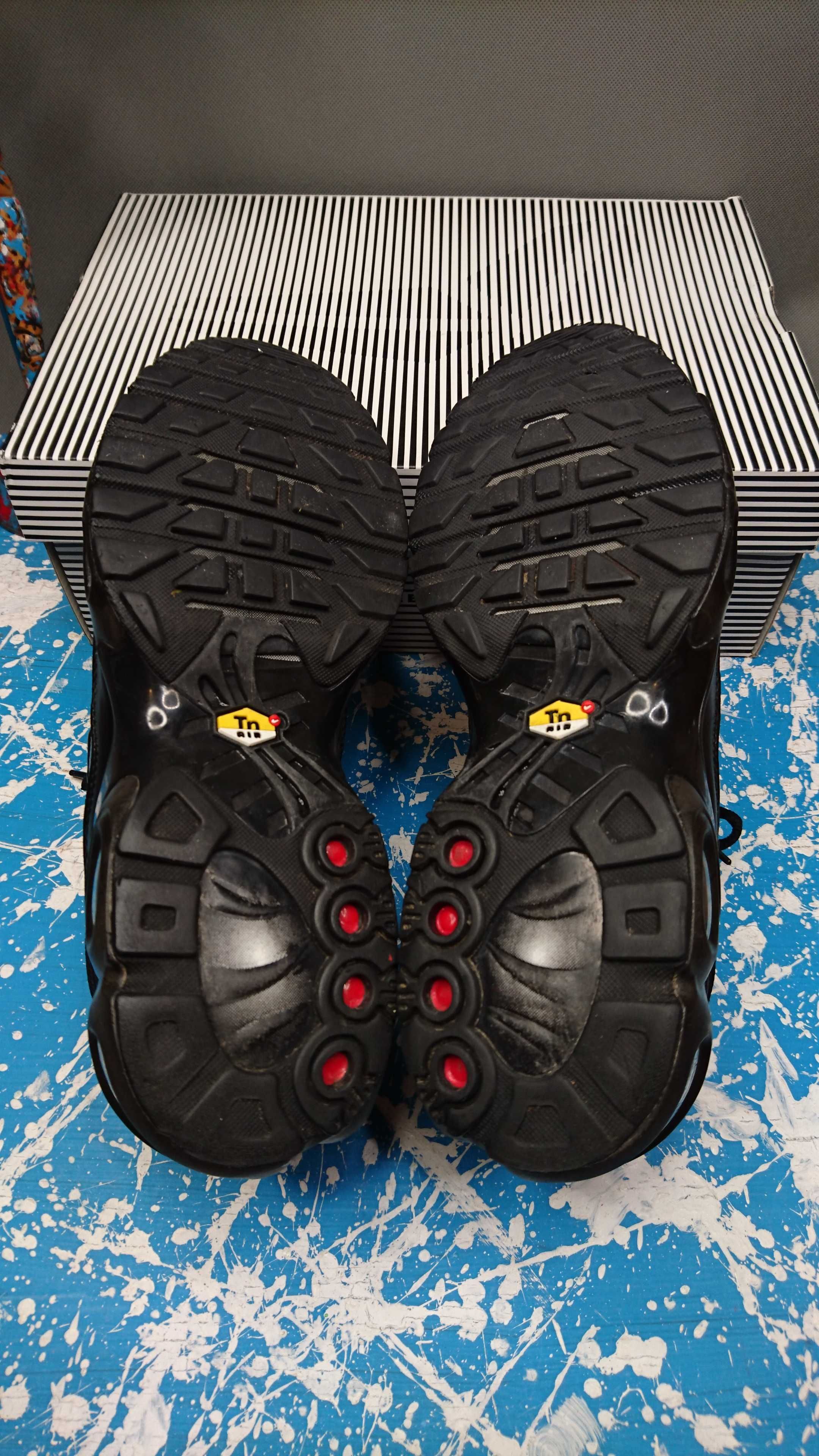 Buty Nike Air Max Tn Plus Triple Black R.42