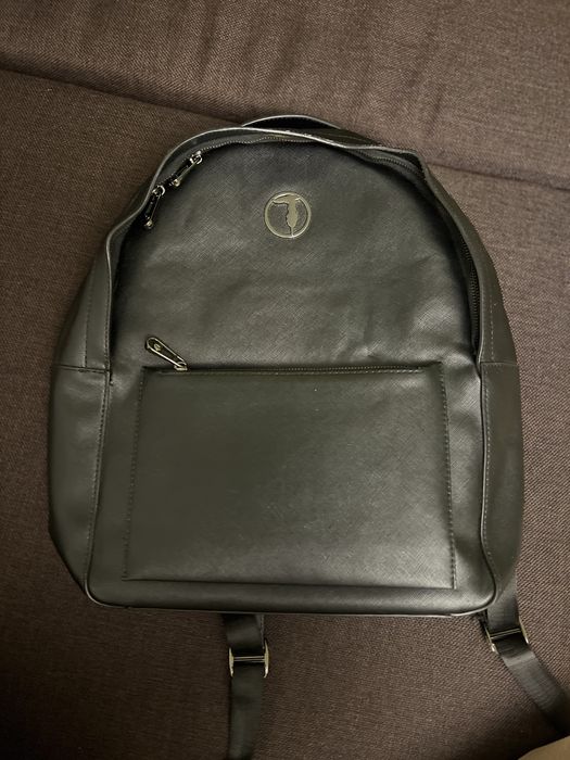 Продам стильний рюкзак із штучної шкіри