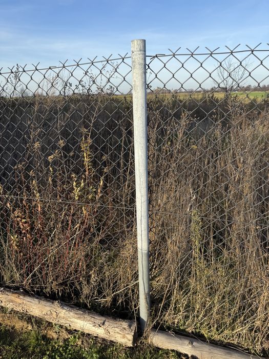 Słupki ogrodzeniowe stalowe ocynkowane okrągłe 220 cm – solidne