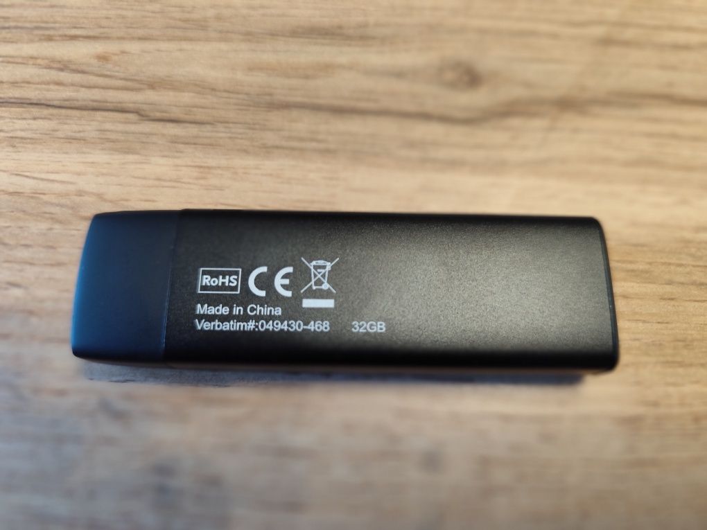 Keypad Secure Dysk 32 GB ze złączem USB-C