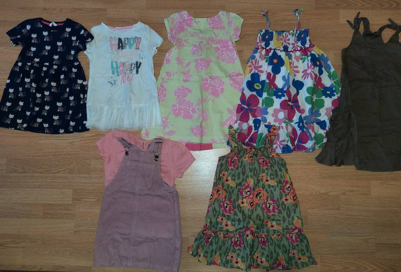 Пакет вещей платья летние на девочку 4-5-6 лет