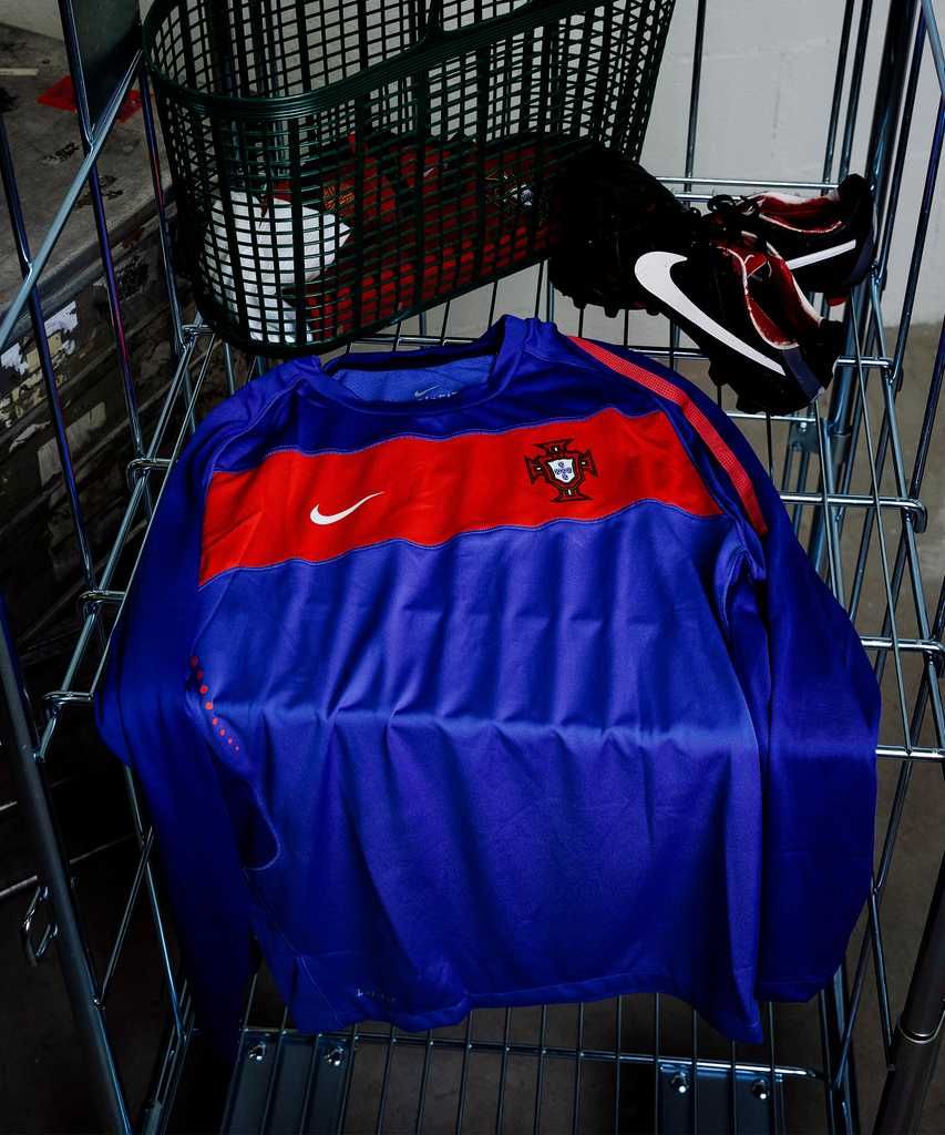 Camisola Nike Portugal Treino Mundial 2010 (XL)