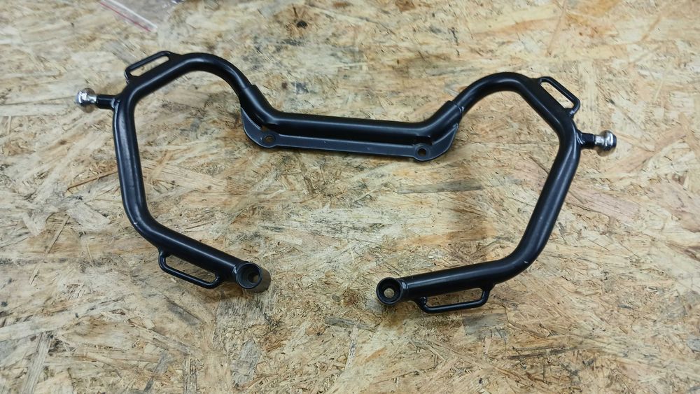 Stelaz F800GS F650 F700gs kufrow stelaze KOMPLET OE BMW