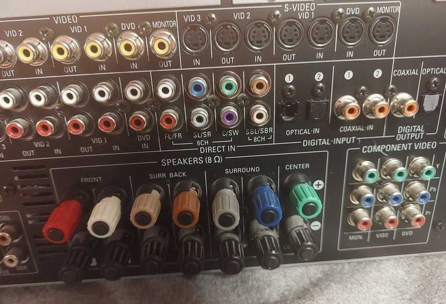 Amplituner Harman Kardon AVR 235 kino i stereo