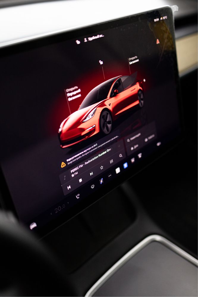 Оренда/прокат Tesla 2023 без застави