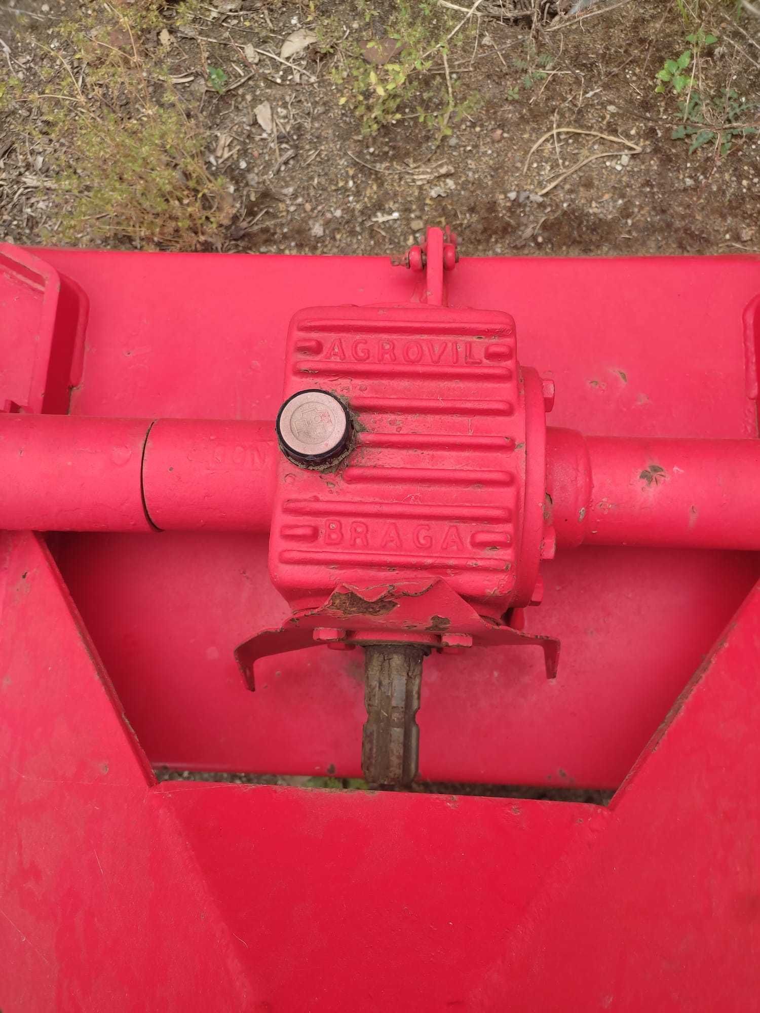 Trator Agria 8845 E DT