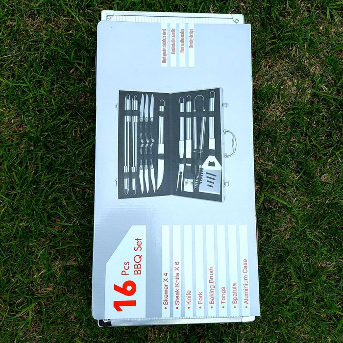 Zestaw do grilla BBQ 16 el. stal nierdzewna w aluminiowej walizce