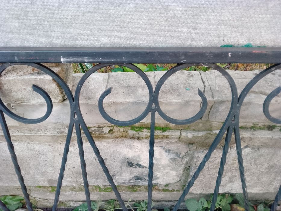 Перила ковані металеві