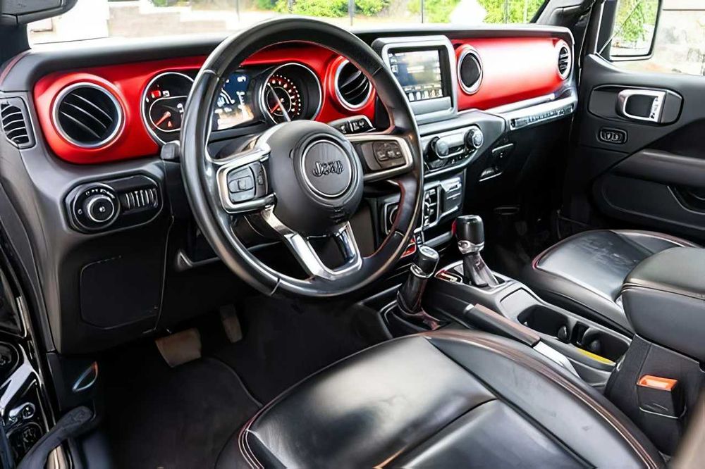 Jeep Wrangler      2021