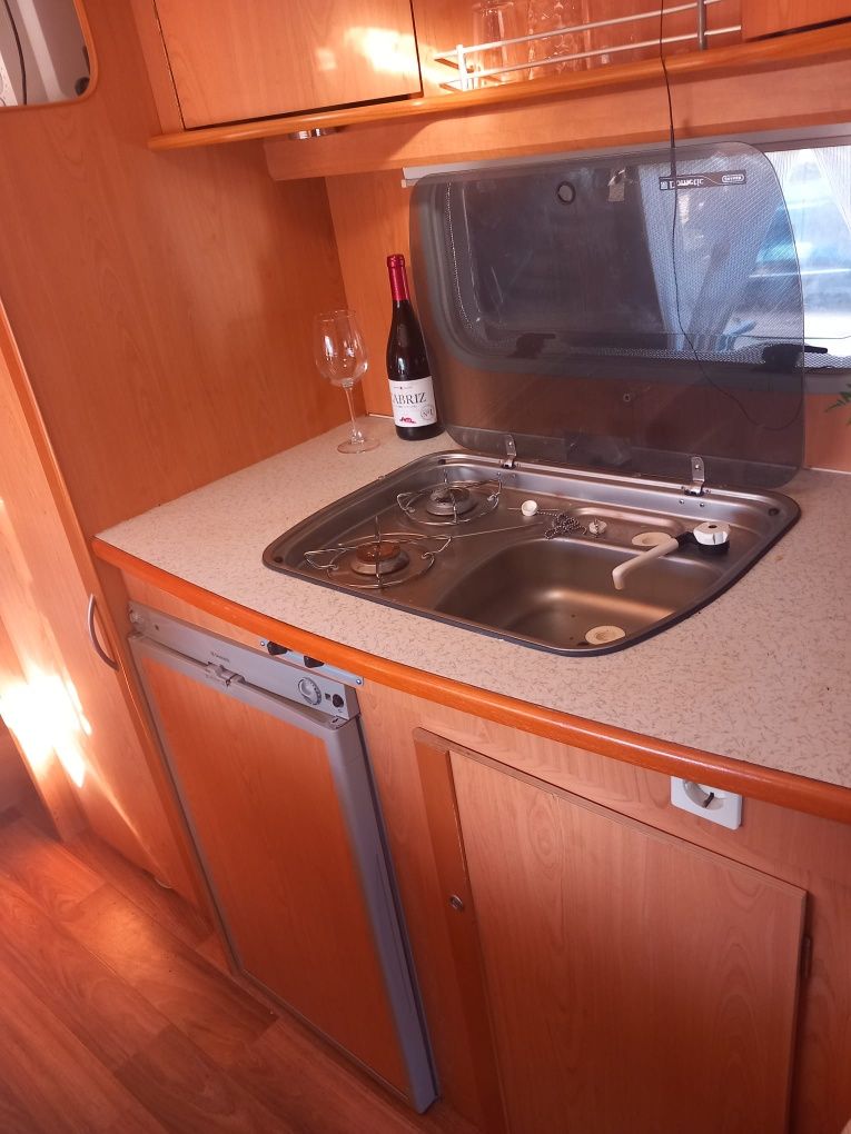 Caravana Pluma 540 J de 2007 com avançado