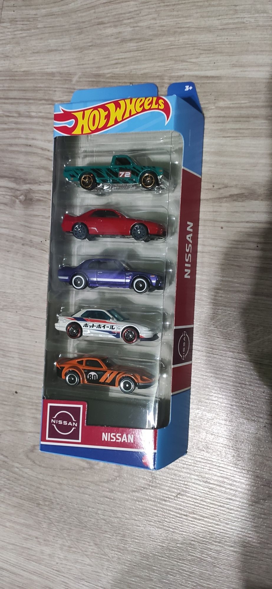 Hot Wheels kolekcja f&f main th nissan