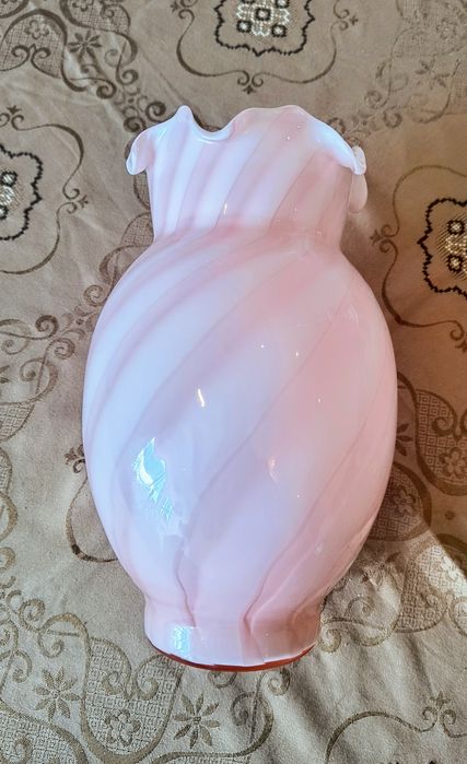 Piękny różowy wazon Murano swirl pink