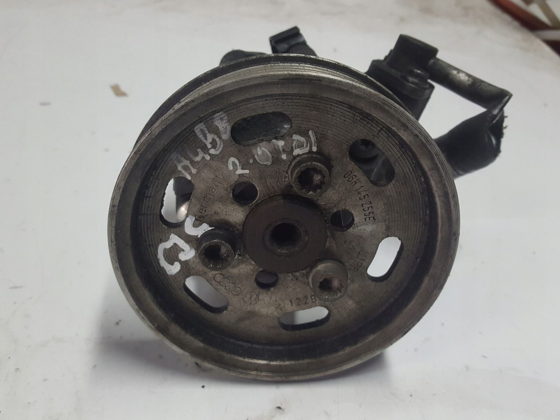 AUDI A5 LIFT 12-16r A4 B8 Q5 2.0 TDI CGL POMPA WSPOMAGANIA 8R0145154B
