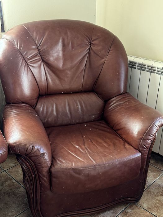 Conjunto de sofás (1 grande + 2 pequenos)