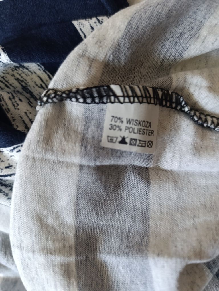 Sukienka z krótkim rękawem