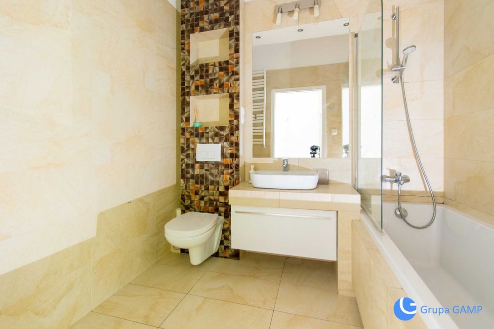 *Apartamenty Novum* Stare Miasto, dwa pokoje, garaż, od zaraz!