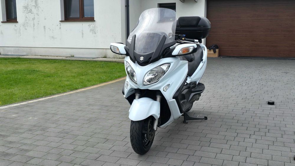 suzuki BURGMAN 650  -  2014r  - abs  -- oryginał  -- mały przebieg