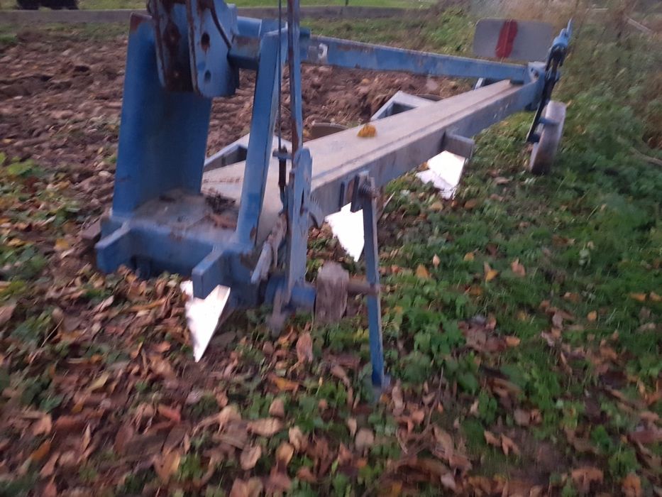 Pług rabewerk 3 skibowy