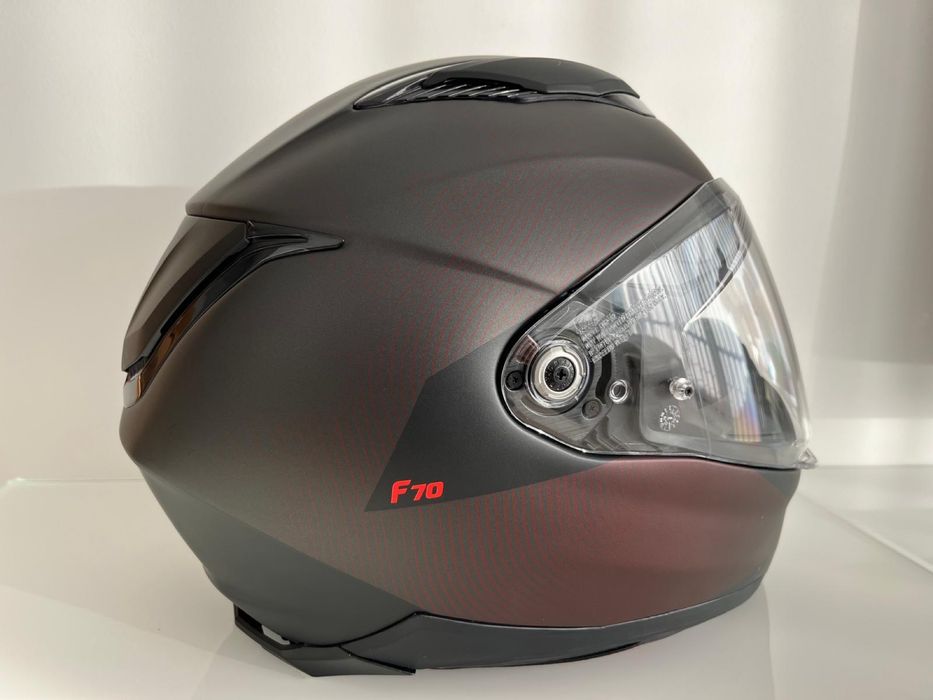 Capacete HJC F70 Preto/bordeaux Mate