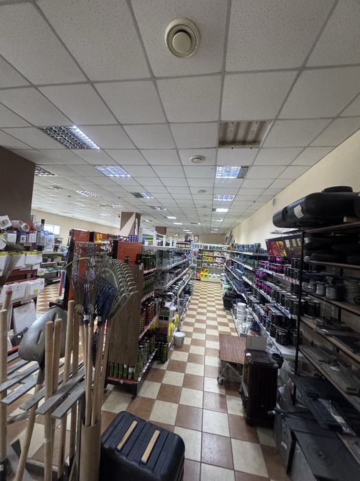 Здамо в оренду або продам приміщення 684 м/кв