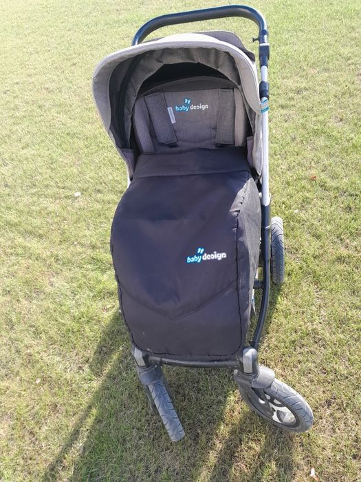 Wózek dziecięcy 2 w 1  Baby Design  spacerówka i gondola