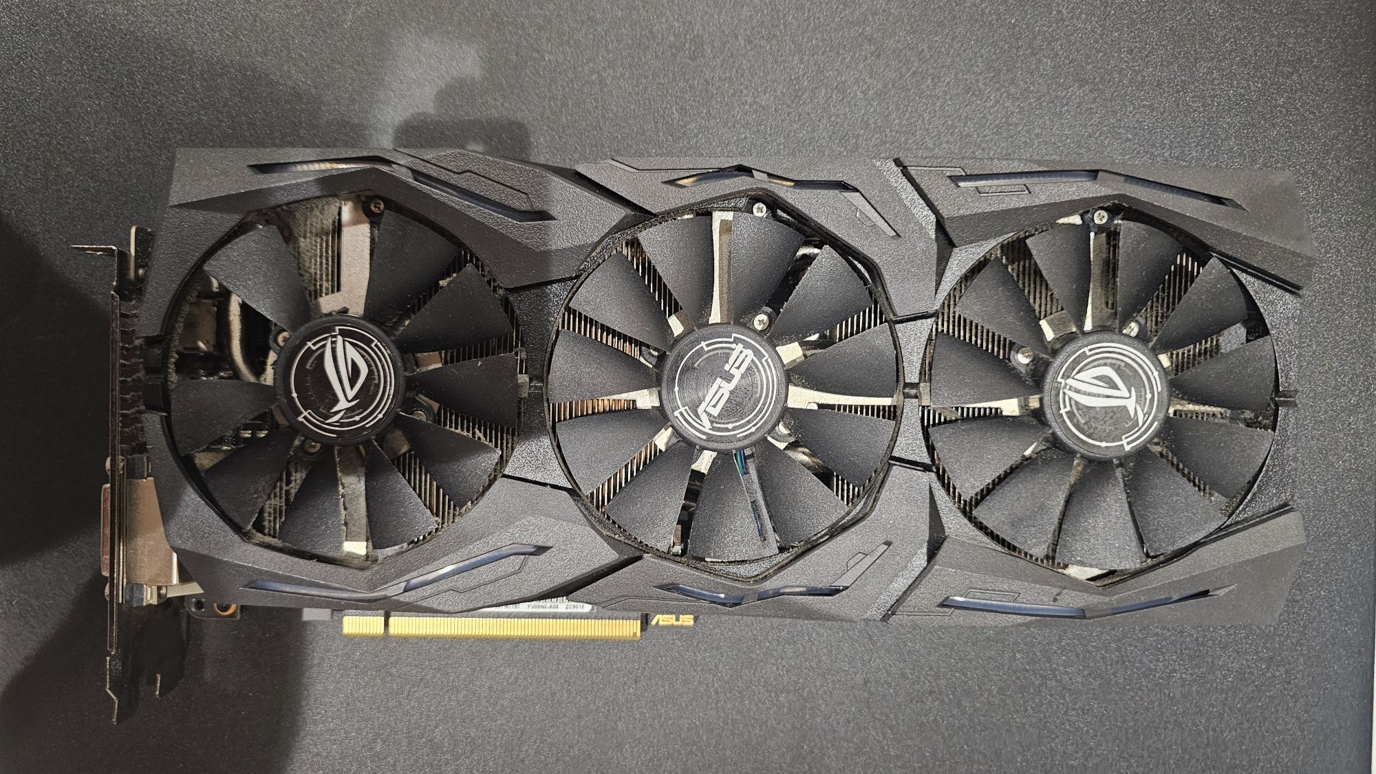 GPU  GTX 1070 asus 8G ddr4