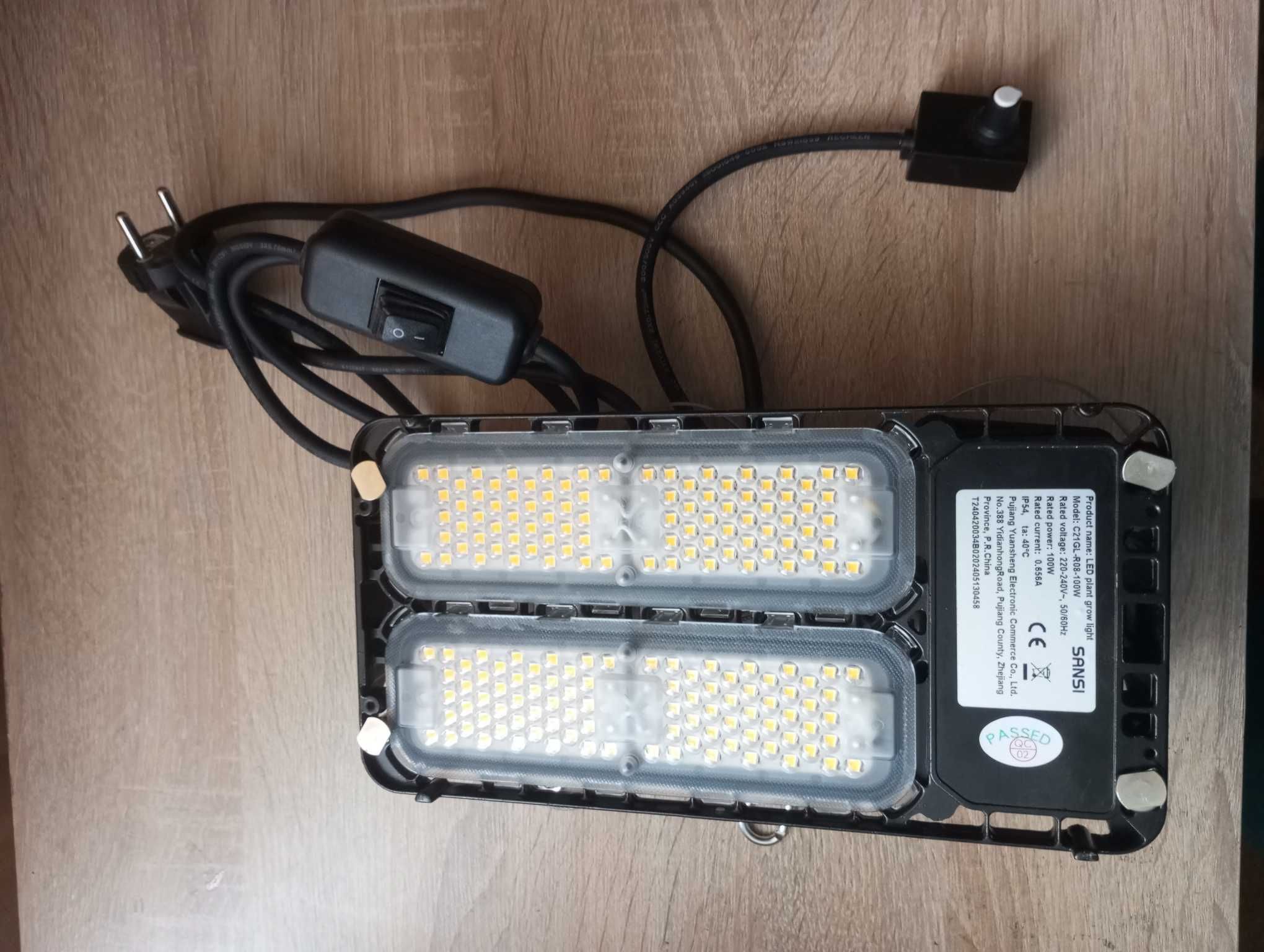 Lampa do naświetlania  roslin