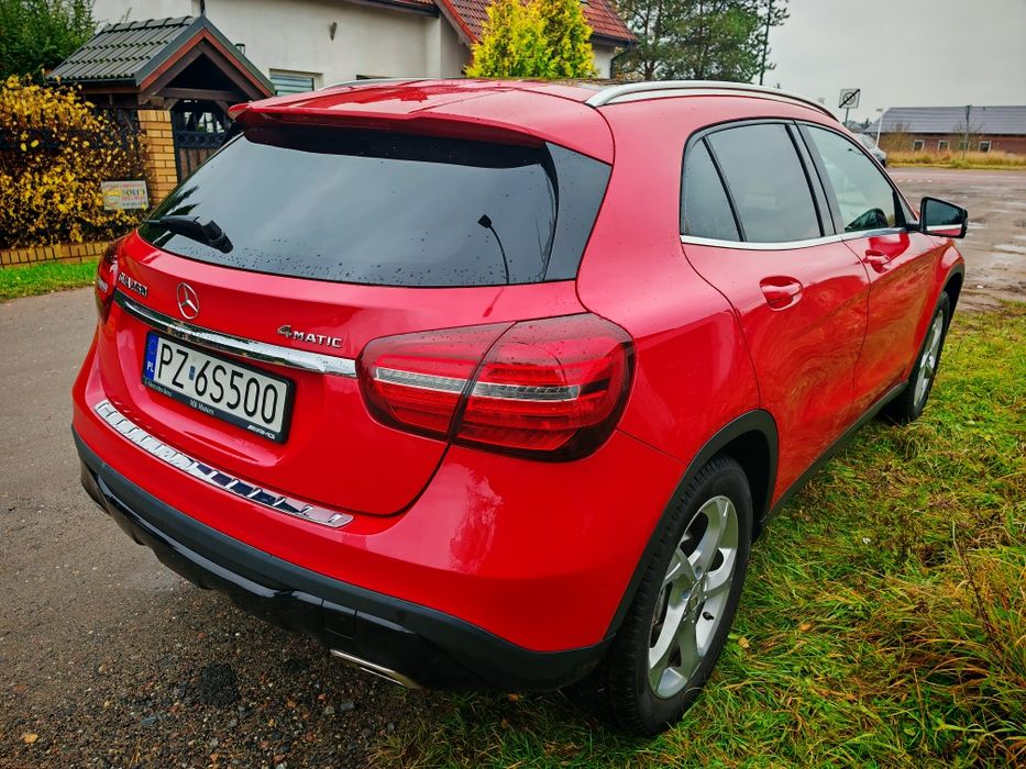 Mercedes-Benz GLA 250 4MATIC | Off-Road | Panorama | LED | Stan bdb