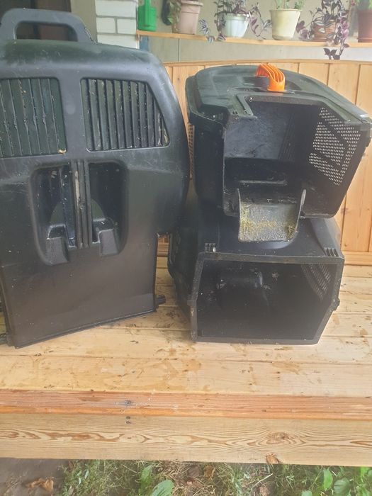 Запчасті для газонокосілок.