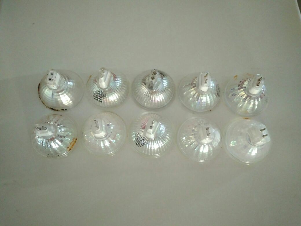 10 lâmpadas de halogéneo