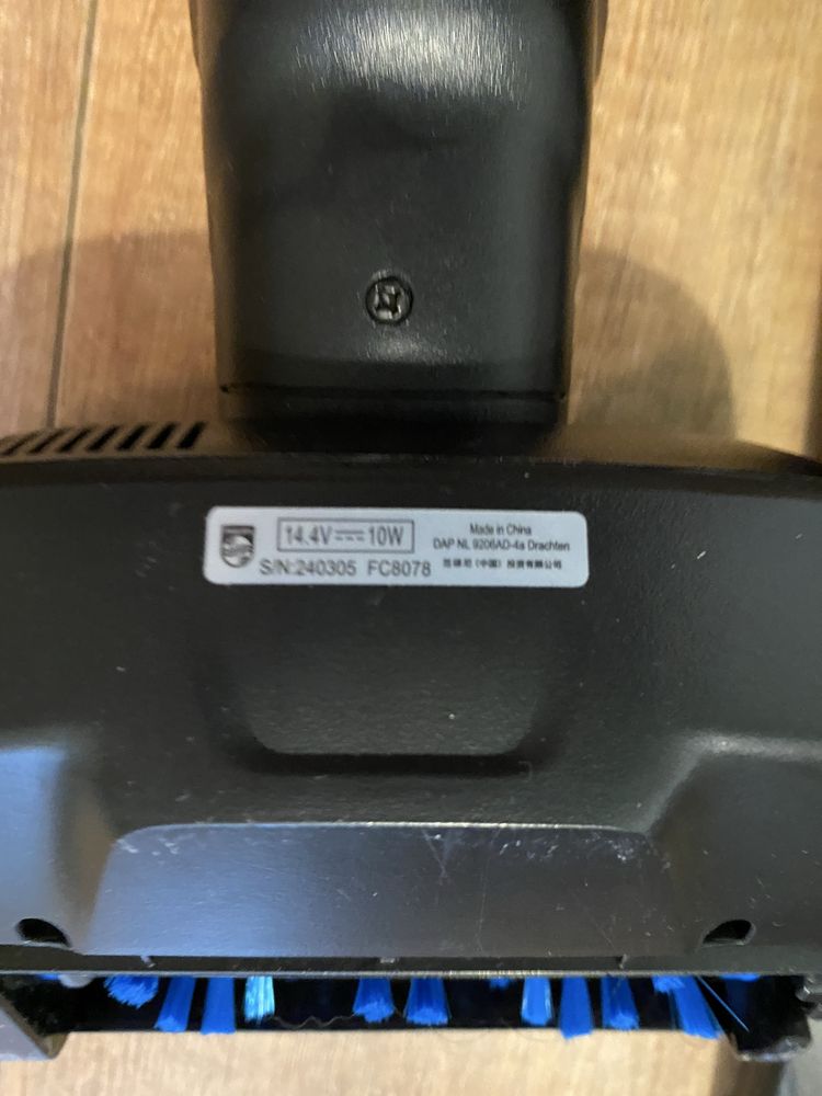 Odkurzacz pionowy philips xc8045/01