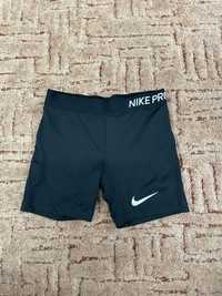 Жіночі шорти Nike