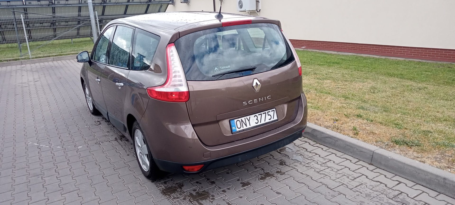 Wynajem samochodu, wypożycz auto, wypożyczalnia 7 osob