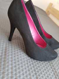 Nowe czarne szpilki 41 buty damskie pantofle