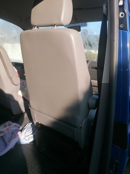 Fotel prawy VW transporter T5